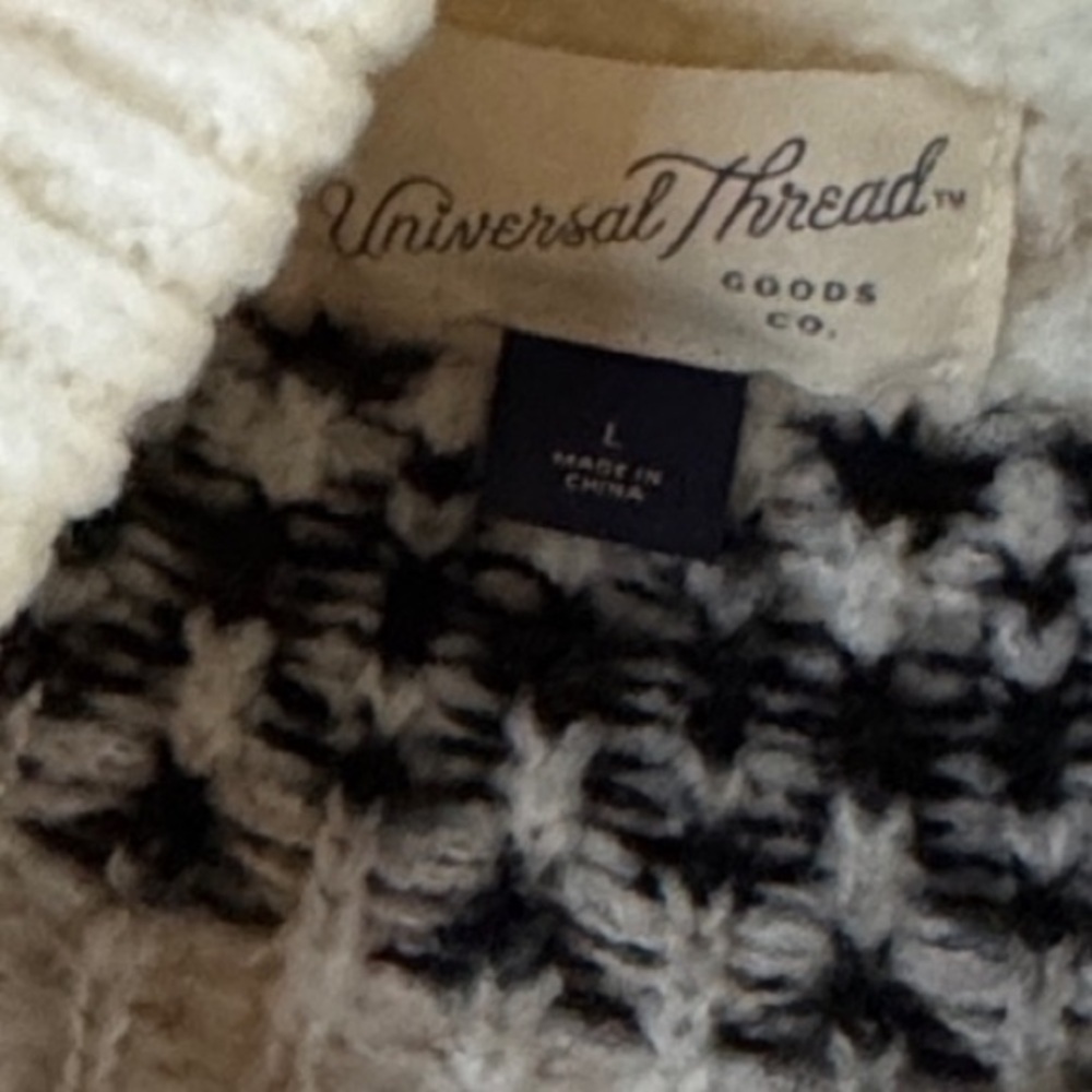 Universal Thread Monochrome Knit Turtleneck Sweater - Picture 11 of 11